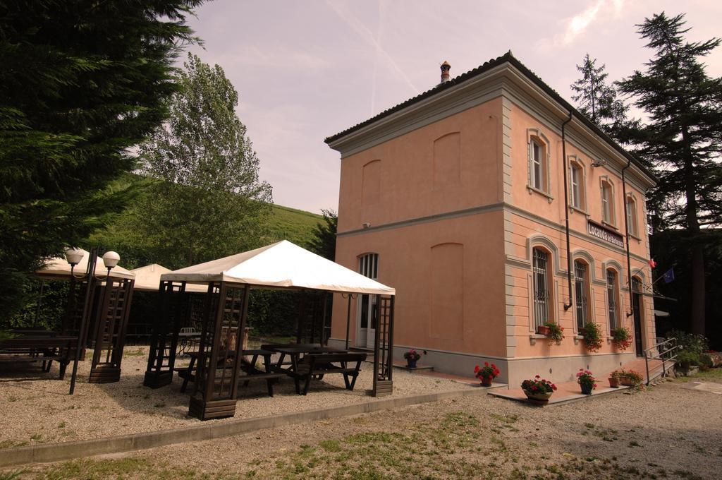 Locanda Del Barbaresco Alba  Luaran gambar