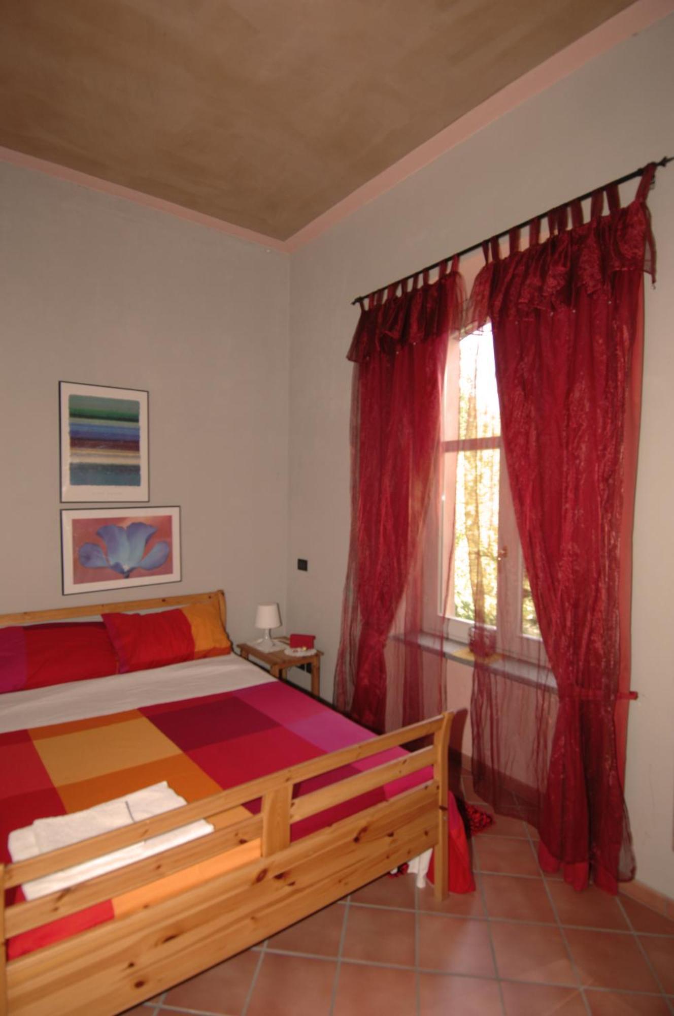 Locanda Del Barbaresco Alba  Bilik gambar